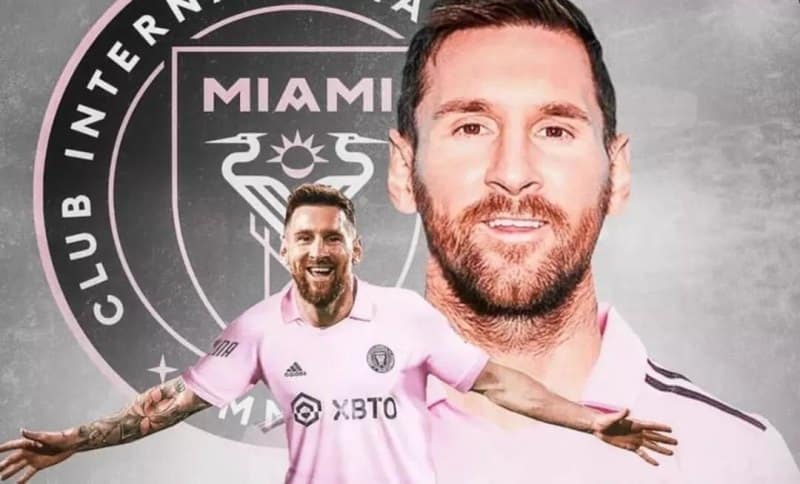 Người hâm mộ đang rất chờ đón Messi ra sân trong màu áo mới