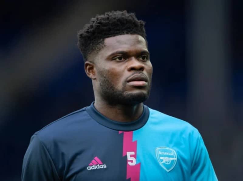 Tương lai Thomas Partey mù mịt