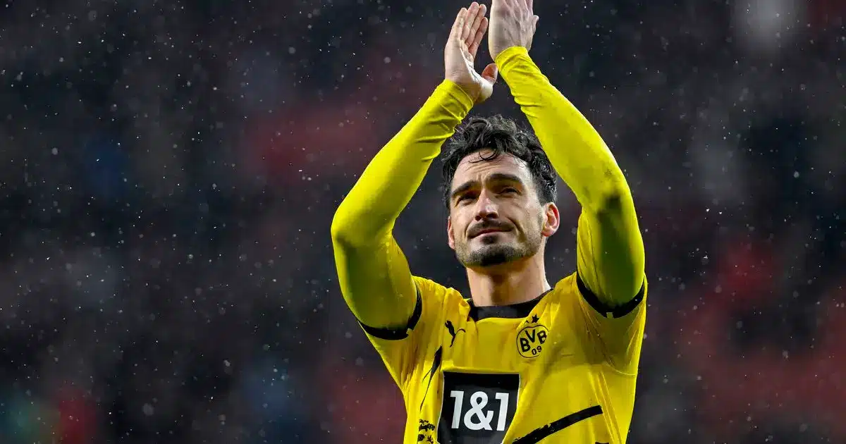 Mats Hummels cân nhắc giải nghệ vào cuối mùa này