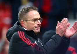 manchester united lam dung yeu cau cua ralf rangnick 1