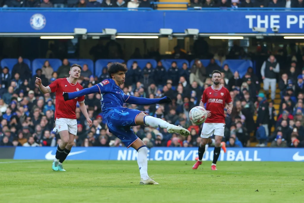 joao felix roi chelsea dot xuat truoc tran gap man city