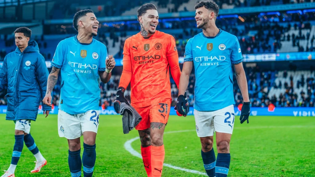 Ederson - thủ môn dị biệt nhất Ngoại Hạng Anh 5 Ederson và khả năng chuyền bóng vượt trội