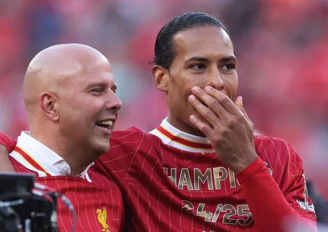 Pep phản ứng khi Liverpool biến Man City thành cựu vương 4 pep phan ung khi liverpool bien man city thanh cuu vuong 1