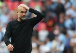 pep phan ung khi liverpool bien man city thanh cuu vuong 4