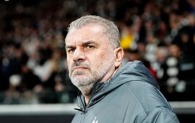 tottenham ra quyet dinh ve postecoglou truoc ban ket europa league 3