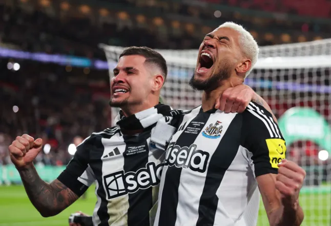 Carragher chỉ ra "ngựa ô" có thể cạnh tranh với Liverpool mùa tới 5 carragher chi ra ngua o co the canh tranh voi liverpool mua toi 3
