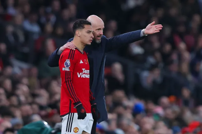 Erik ten Hag muốn mang 2 cầu thủ Man Utd về Bayer Leverkusen 5 erik ten hag muon mang 2 cau thu man utd ve bayer leverkusen 1