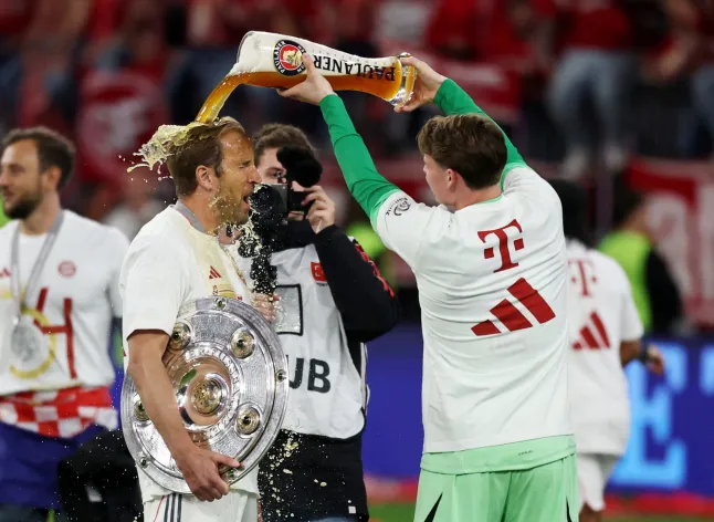 Harry Kane giành danh hiệu đầu tiên trong sự nghiệp 4 harry kane gianh danh hieu dau tien trong su nghiep 3