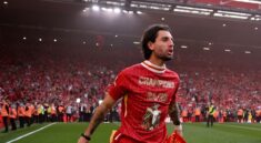szoboszlai gay tranh cai vi khong nang cup cung liverpool