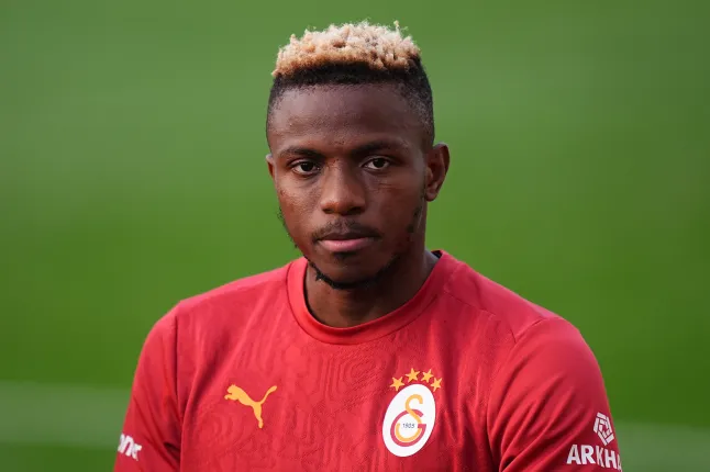 Osimhen nhận đề nghị hợp đồng "khó tin" sau đàm phán với MU và Arsenal 4 osimhen nhan de nghi hop dong kho tin sau dam phan voi mu va arsenal 1