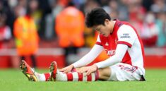 Bị Arsenal thải loại, Tomiyasu nói gì?