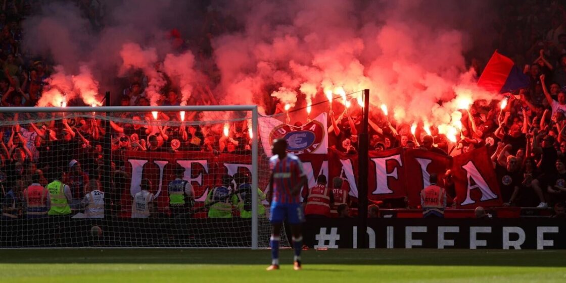 CĐV Crystal Palace biểu tình: Cuộc chiến chống lại phán quyết của UEFA