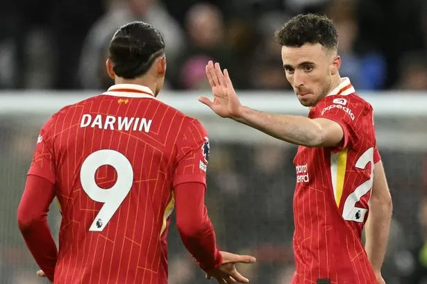 Liverpool mở đường cho Nunez sang Saudi Pro League