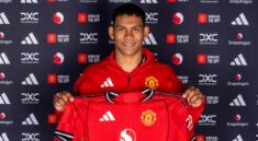 Tài năng trẻ Diego Leon chính thức gia nhập Man Utd