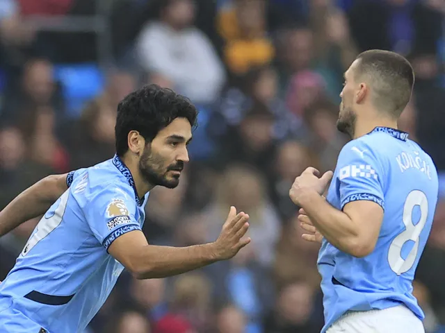 Man City rao bán John Stones, Jack Grealish