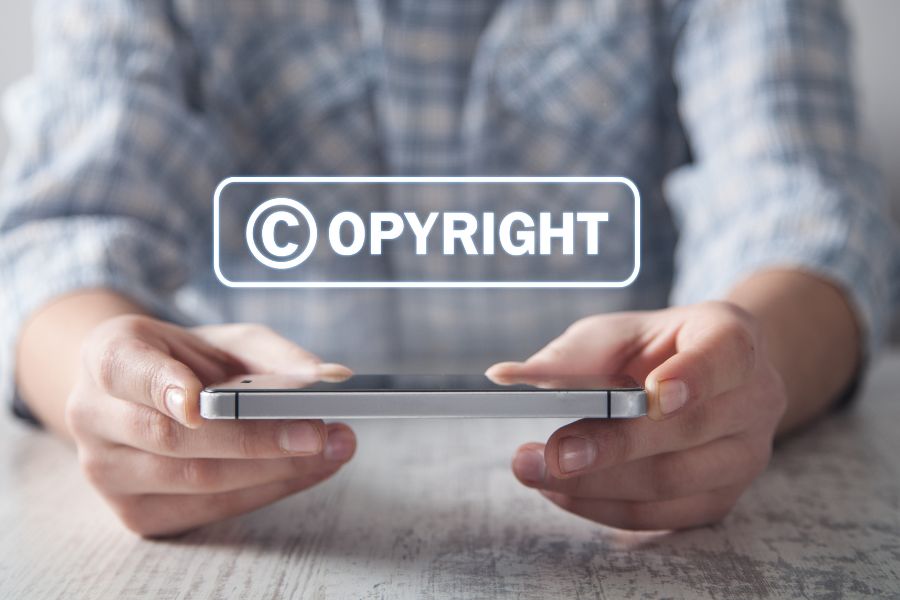 Quy định về Bản quyền và Sử dụng tài sản trí tuệ trên GocbongDa.com