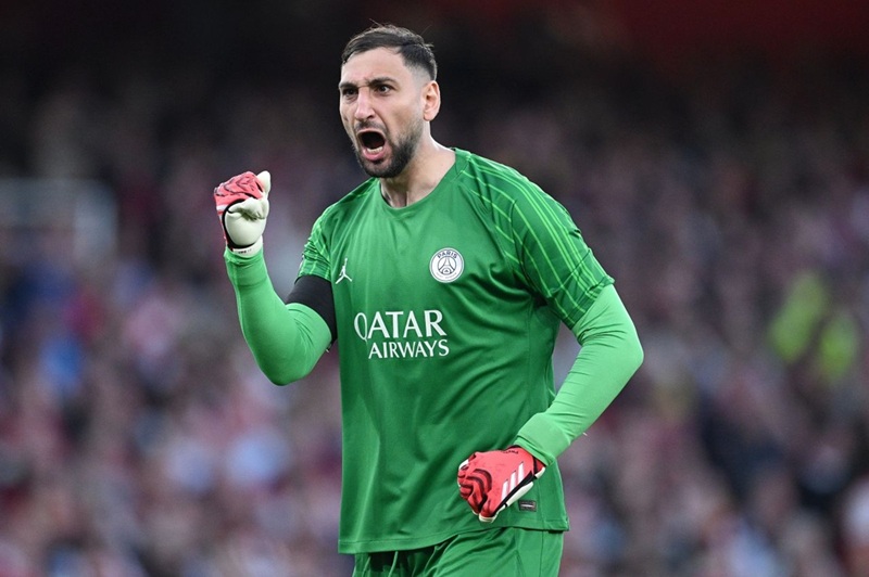 Donnarumma phải rời PSG?