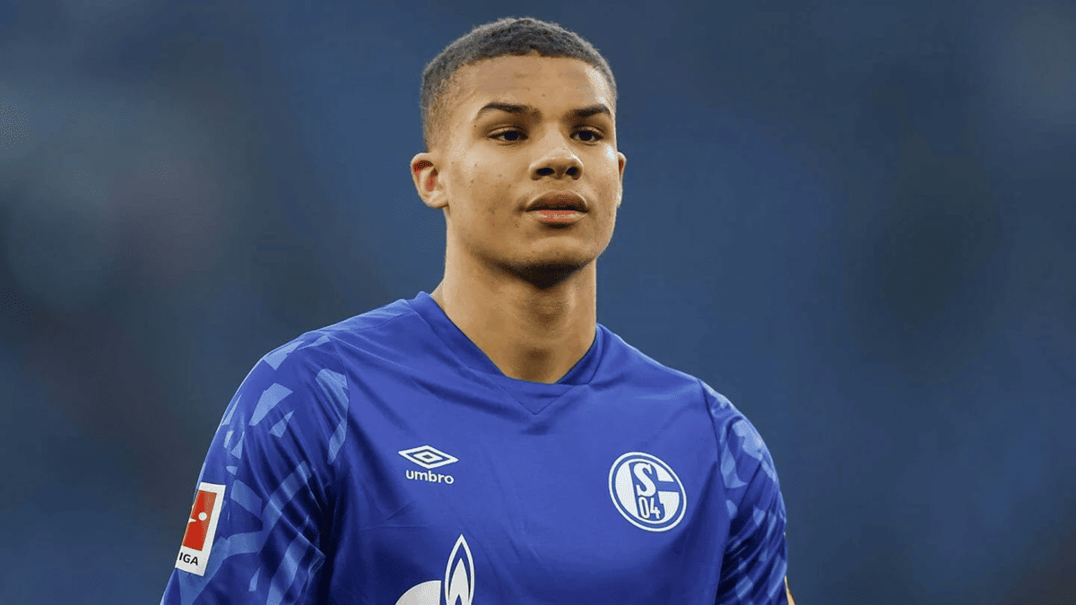 Newcastle United hoàn tất thương vụ Malick Thiaw trị giá 35 triệu bảng