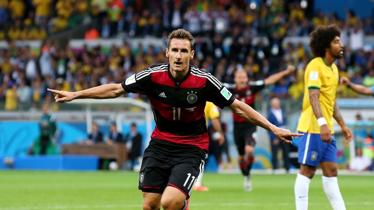 Miroslav Klose dẫn đầu danh sách này với 16 bàn thắng vĩ đại