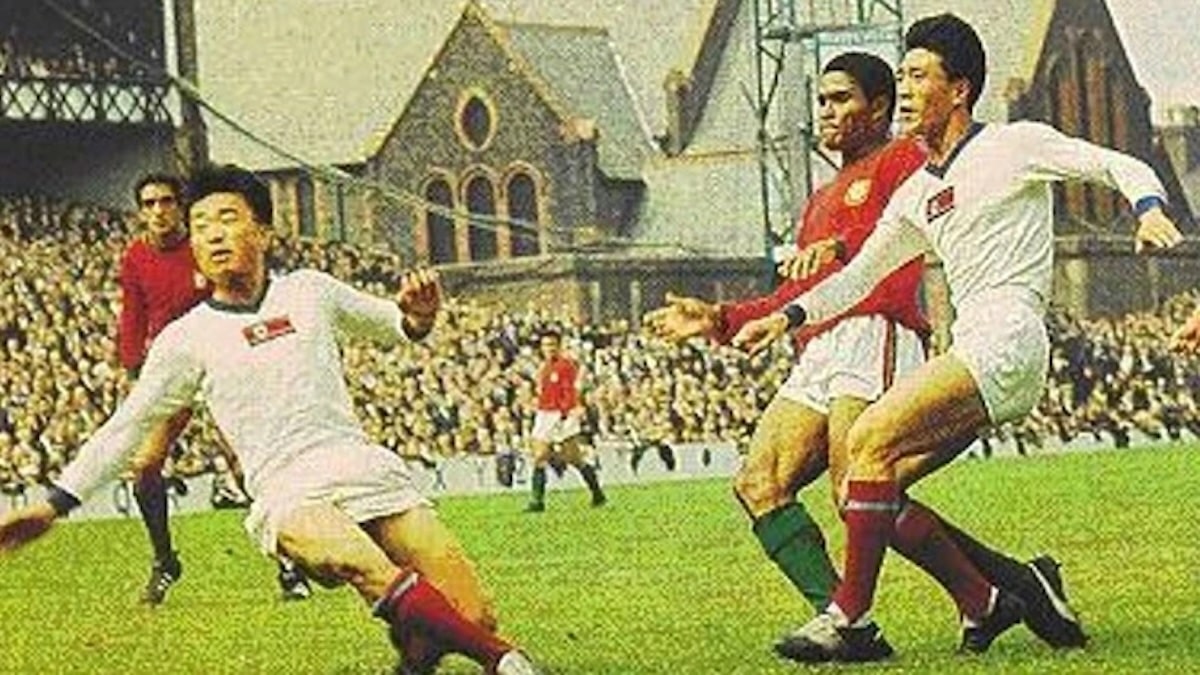 Trận đấu kịch tính giữ tuyển Bồ Đào Nha và Bắc Triều Tiên tại tứ kết World Cup 1966