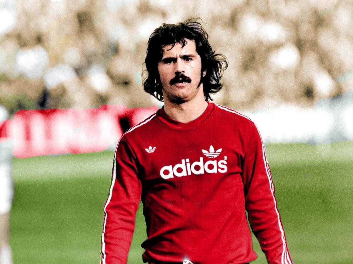 Gerd Müller - "Kẻ Dội Bom" huyền thoại của bóng đá Đức