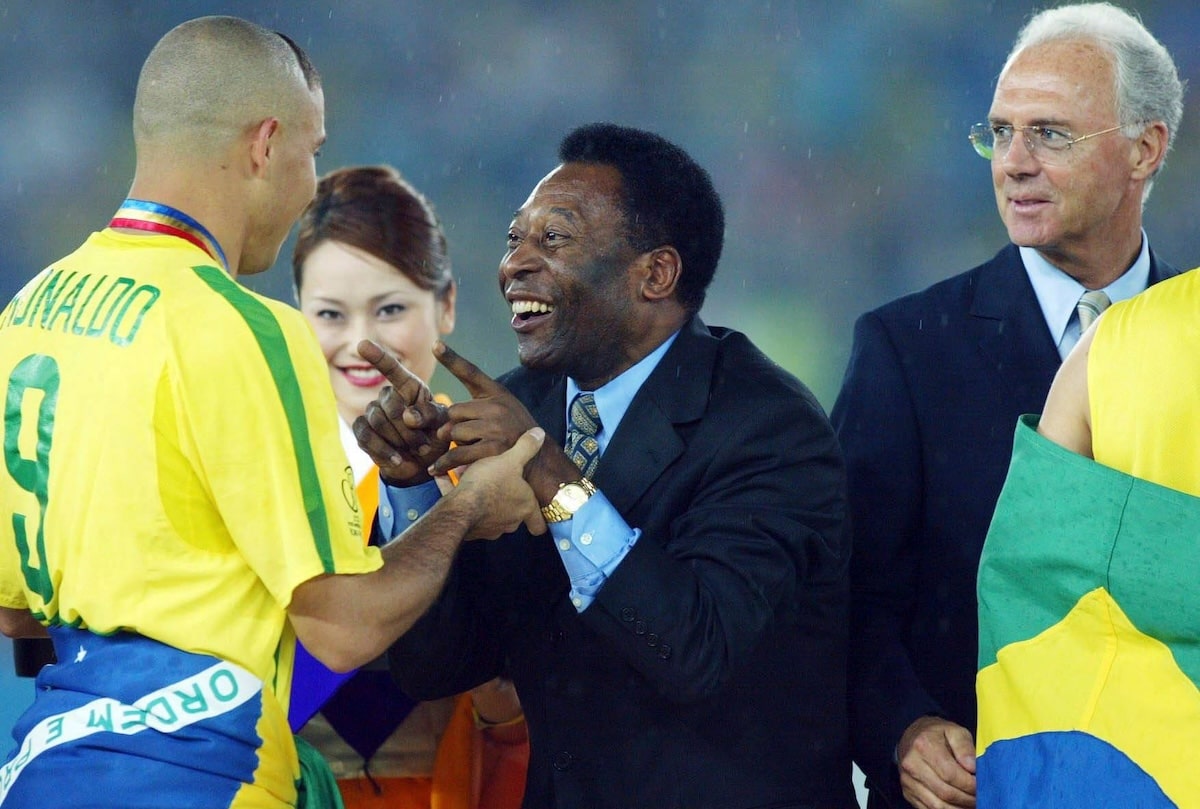 Từ Pelé đến Ronaldo, những huyền thoại Brazil đã truyền cảm hứng và tạo nên một di sản bóng đá bất tử