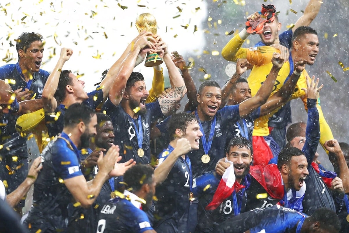 Đội tuyển Pháp vô địch World Cup 2018 sau chiến thắng thuyết phục trước Croatia