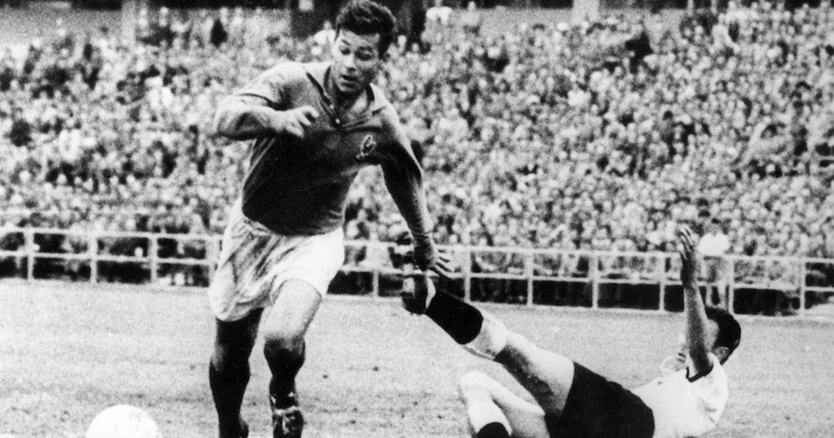 Just Fontaine dẫn đầu kỷ lục với thành tích 13 bàn trong kỳ World Cup 1958