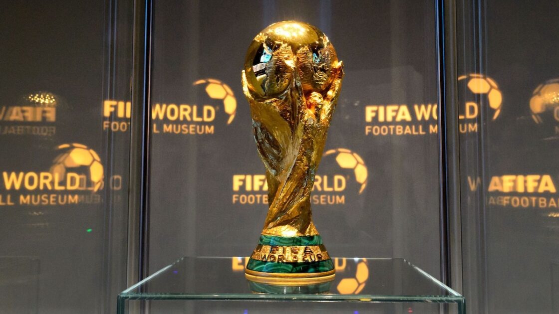 Ý nghĩa của Cúp vàng World Cup - Biểu tượng của vinh quang