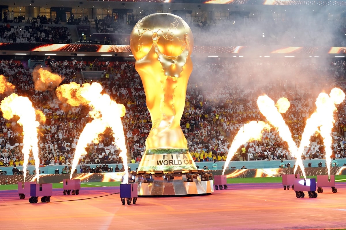 Không gian hoành tráng của lễ khai mạc World Cup 2022 tại Al Bayt, nơi công nghệ và truyền thống giao thoa