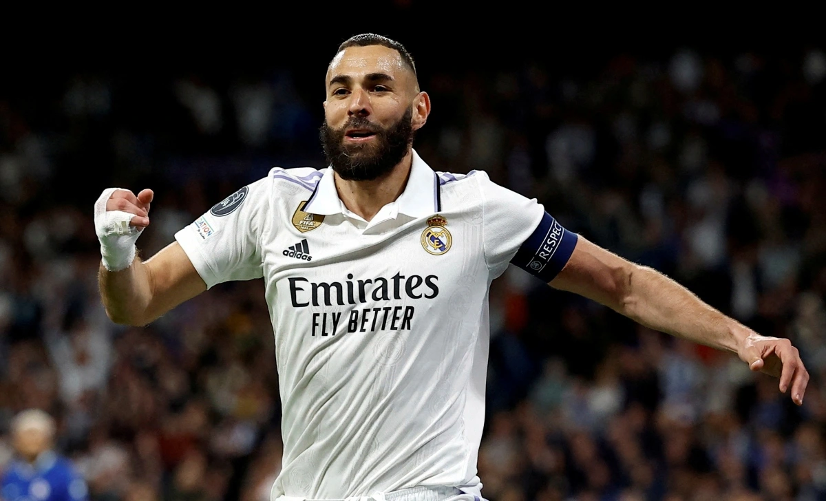 Bất ngờ với đội hình mạnh nhất Cúp C1 qua các kỳ lịch sử 7 Tiền đạo Karim Benzema là đầu tàu của Real Madrid trong hành trình chinh phục 5 chiếc cúp Champions League