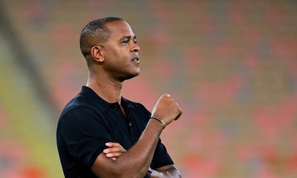 HLV Kluivert bị sa thải, gửi tâm thư tiếc nuối World Cup 2 PSSI đã chính thức thông báo chấm dứt hợp đồng với HLV Patrick Kluivert
