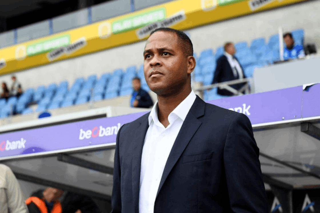 HLV Kluivert bị sa thải, gửi tâm thư tiếc nuối World Cup