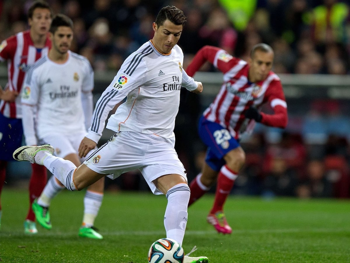 Cristiano Ronaldo thiết lập kỷ lục khó phá: 17 bàn thắng trong một mùa giải Champions League