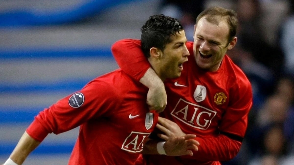 Chuyên gia giải đáp ai là chân sút vĩ đại nhất lịch sử MU? 6 Ronaldo và Wayne Rooney kết hợp tạo nên bộ đôi tấn công huyền thoại của MU